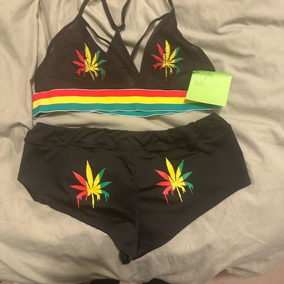 One love, Rasta shorts and top - Picture 2 of 2